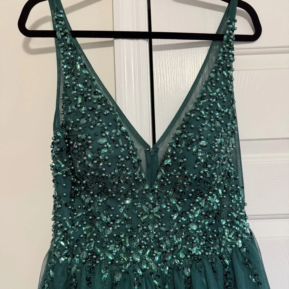 GB Emerald Green Beaded Sequined V Neck Tank Formal Dress Size 13, NWT - Picture 2 of 12
